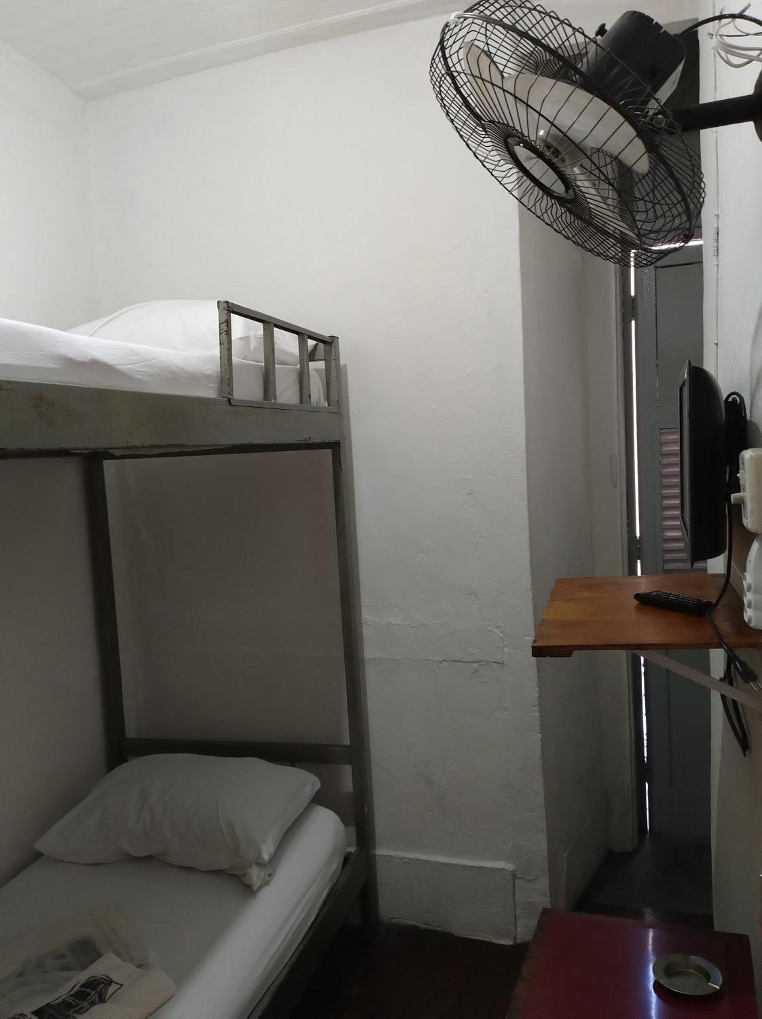 Hospedagem Ledo Rio de Janeiro Exterior photo